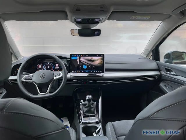 Volkswagen Golf Style