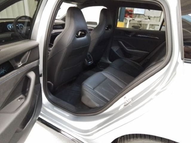 Volkswagen Passat 2.0 TDI DSG R-Line Variant