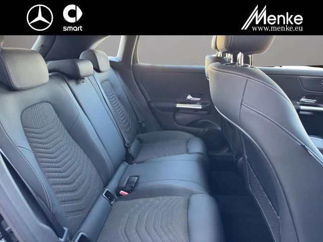 Mercedes-Benz GLA 200 GLA 200 d