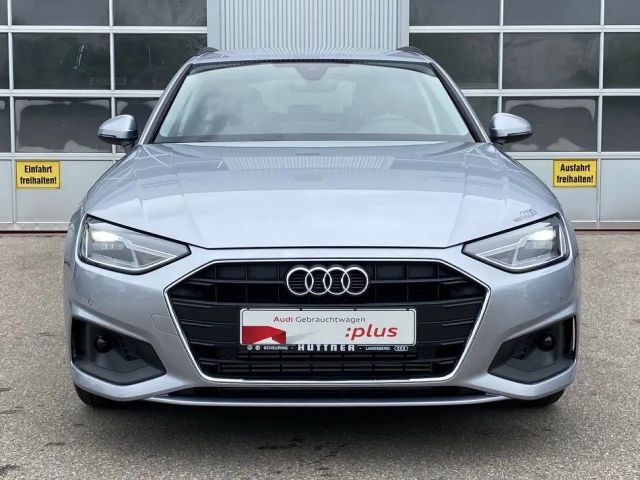 Audi A4 35 TFSI Avant S-Tronic