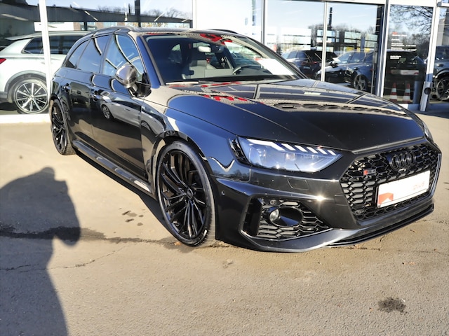 Audi RS4 Avant Quattro