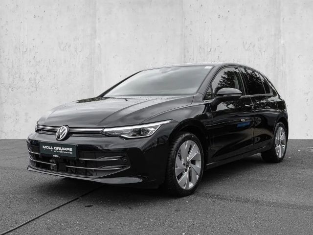 Volkswagen Golf 1.5 TSI Style