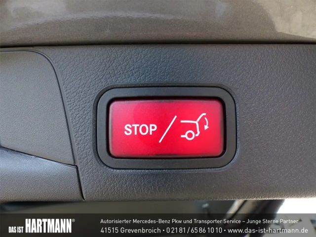 Mercedes-Benz B 180 Progressive Sedan