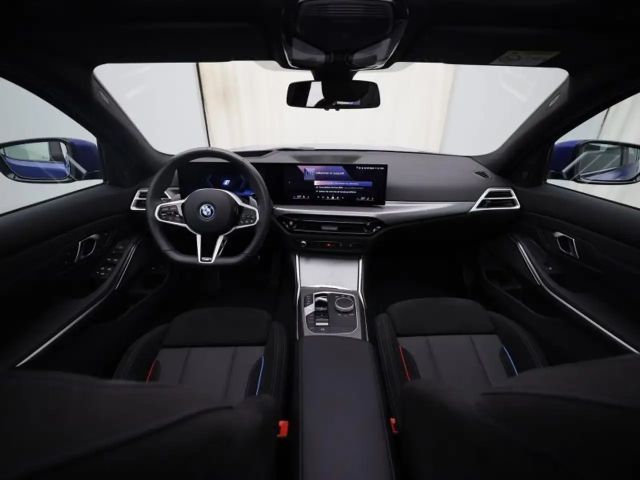 BMW 330 M-Sport Sedan