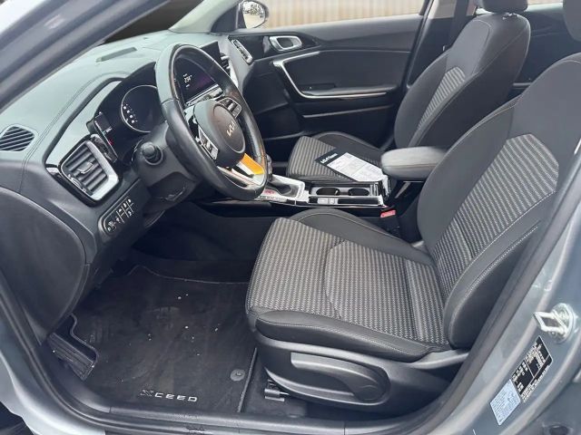 Kia XCeed PHEV Vision