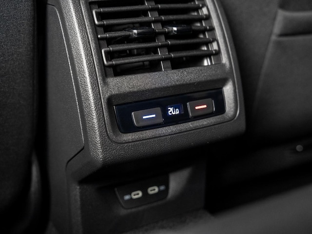 Volkswagen Golf 1.5 TSI Golf VIII