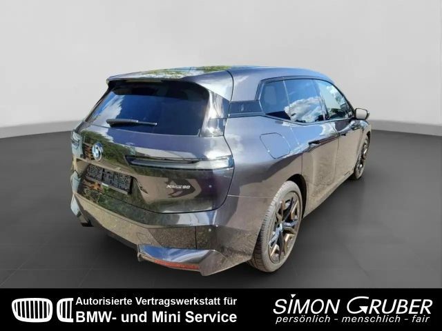 BMW iX xDrive50