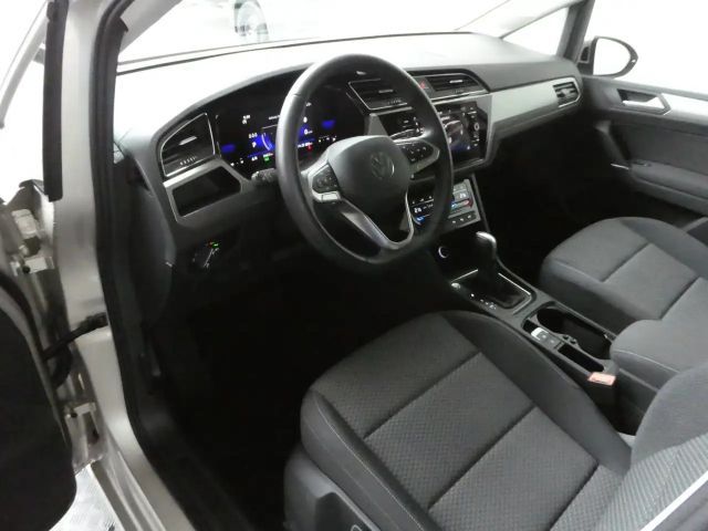 Volkswagen Touran DSG