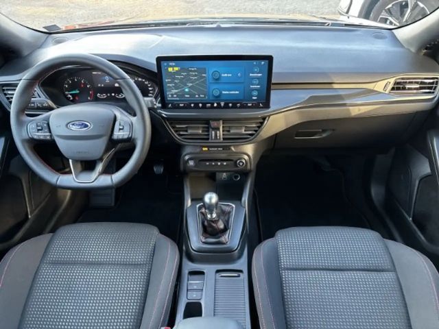 Ford Focus EcoBoost ST Line Wagon