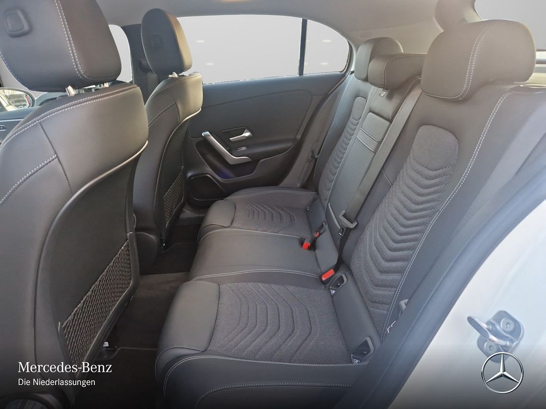 Mercedes-Benz A 200 Progressive