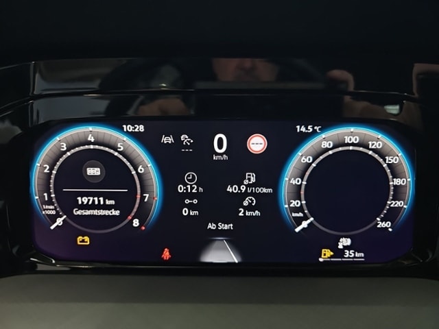 Volkswagen Golf 1.5 TSI Variant