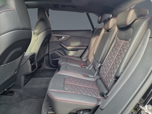Audi RS Q8 Quattro