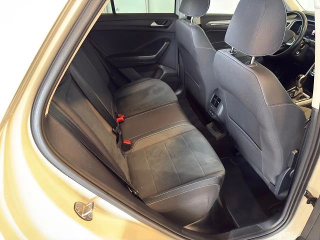 Volkswagen T-Roc 1.5 TSI Pro Style