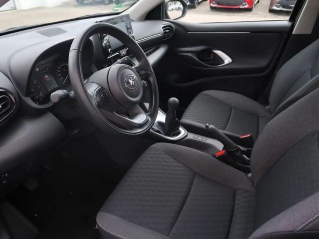 Toyota Yaris 1.0 VVT-i Comfort Hatchback VVT-i