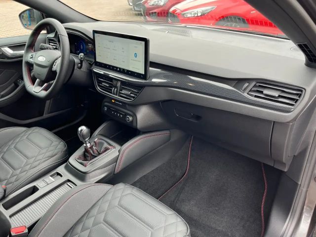 Ford Focus ST Line Wagon