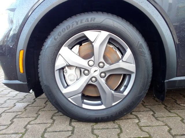 Ford Mustang Mach-E Extended range