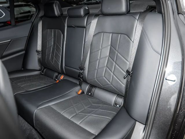 BMW 520 520d M-Sport Sedan