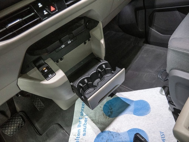 Volkswagen Multivan 2.0 TSI DSG Lang Life T7