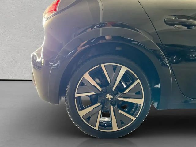 Peugeot 208 EAT8 GT-Line PureTech