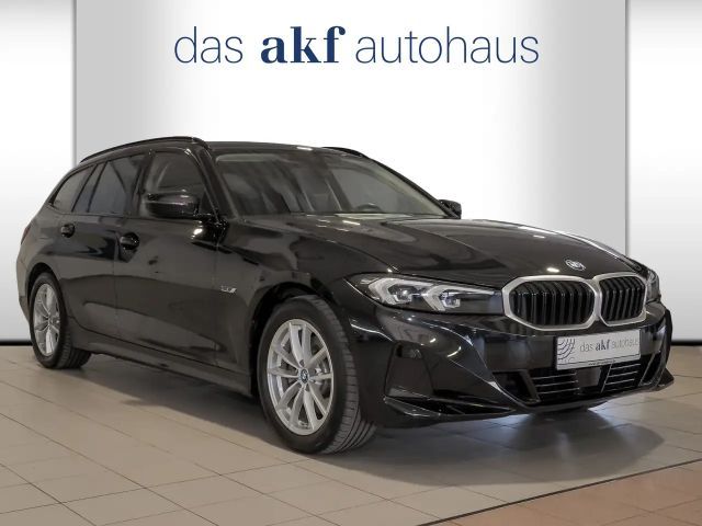 BMW 320 320e xDrive