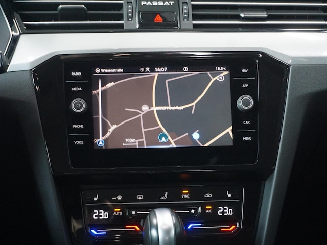 Volkswagen Passat 2.0 TDI Business DSG Variant