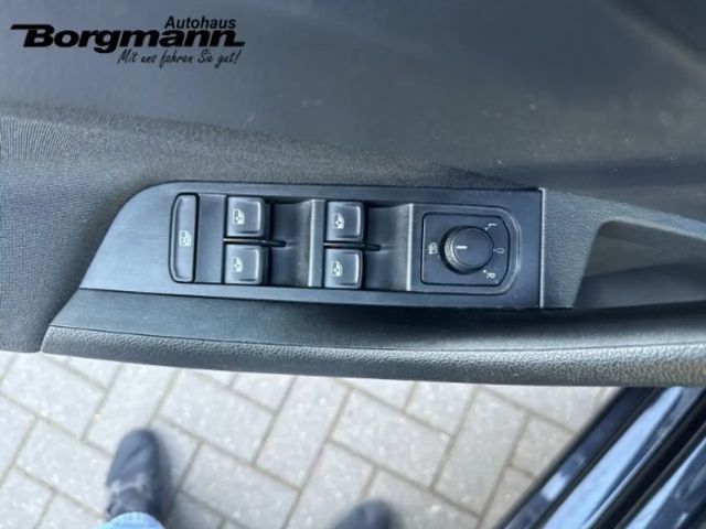 Skoda Scala Essence AHK Digitales Cockpit LED Sperrdiff. Apple