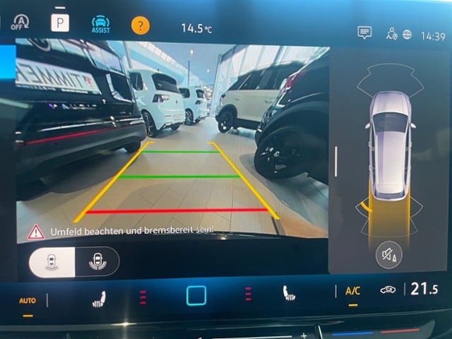 Volkswagen Golf 2.0 TDI Plus Variant