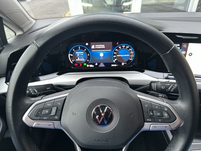 Volkswagen Golf 2.0 TDI DSG Variant