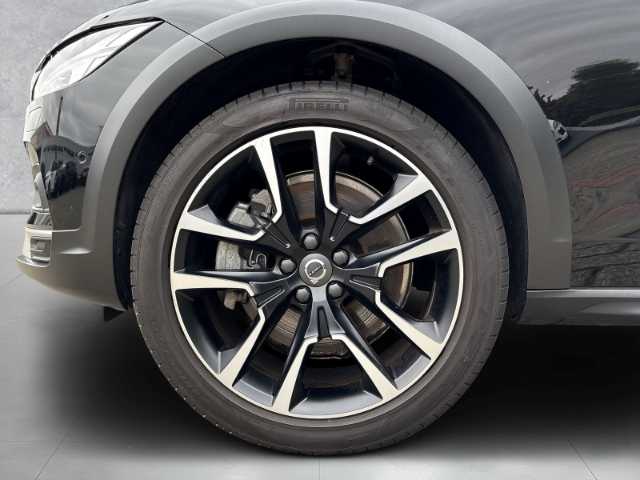 Volvo V90 Cross Country CC