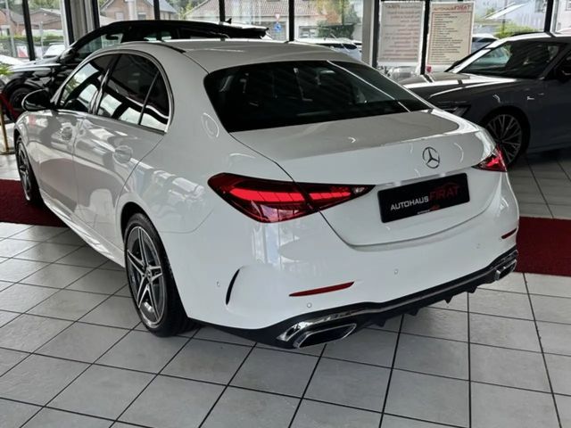 Mercedes-Benz C 180 Sedan