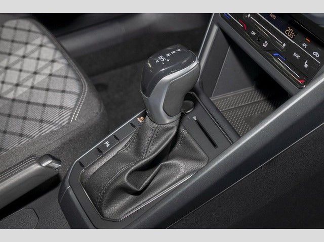 Volkswagen Taigo 1.0 TSI DSG R-Line