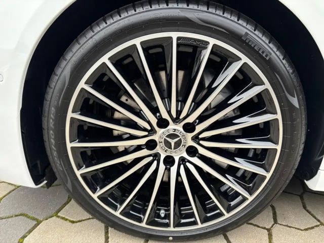 Mercedes-Benz C 180 AMG Line Sedan