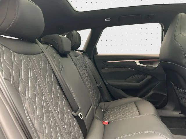 Audi A6 e-tron Edition Quattro S-Line