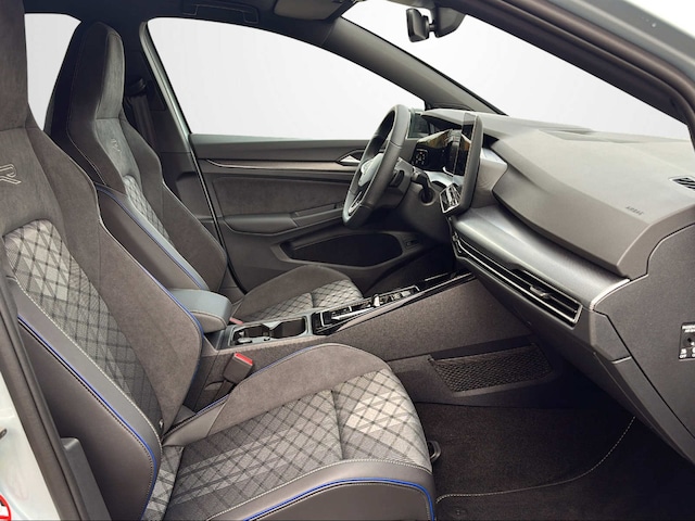 Volkswagen Golf R-Line Variant