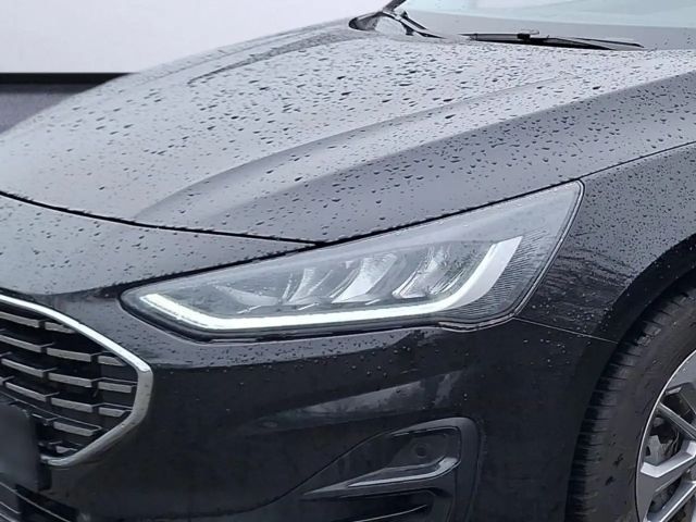 Ford Focus Titanium Wagon