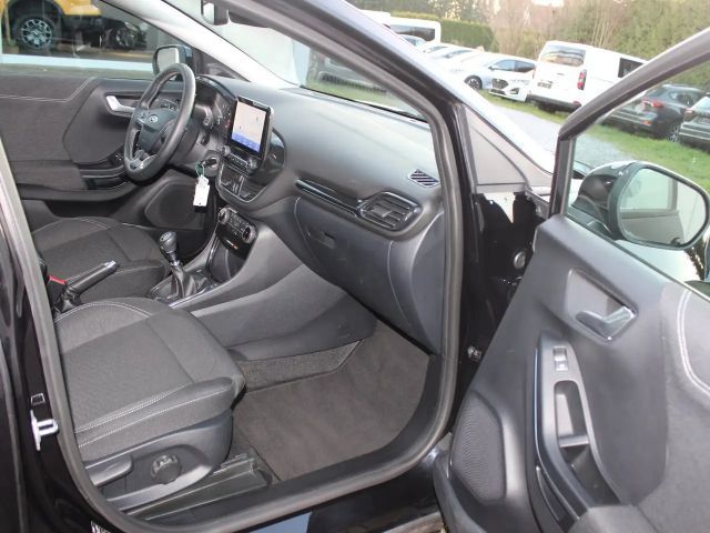 Ford Puma EcoBoost Titanium