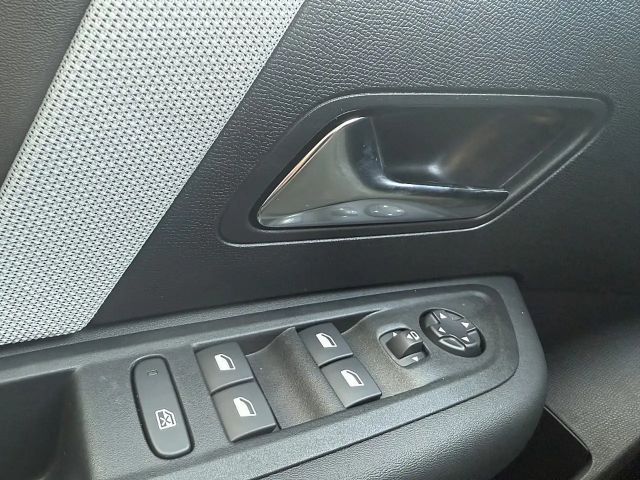 Citroën C4 Hybrid Max