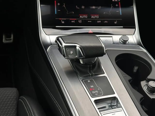 Audi A6 40 TDI Avant Quattro S-Line