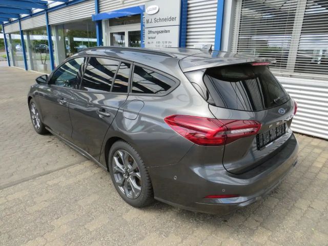 Ford Focus ST Line Wagon