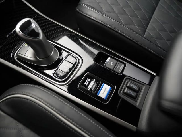 Mitsubishi Outlander 4WD PHEV