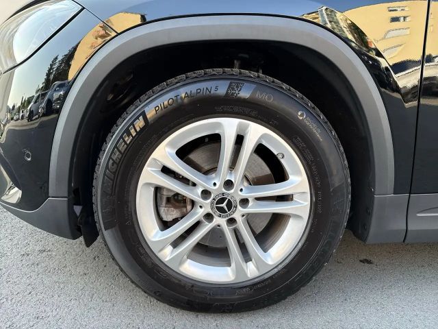 Mercedes-Benz GLA 200 PTS Cam Navi Wide LED SHZ EASY-PACK