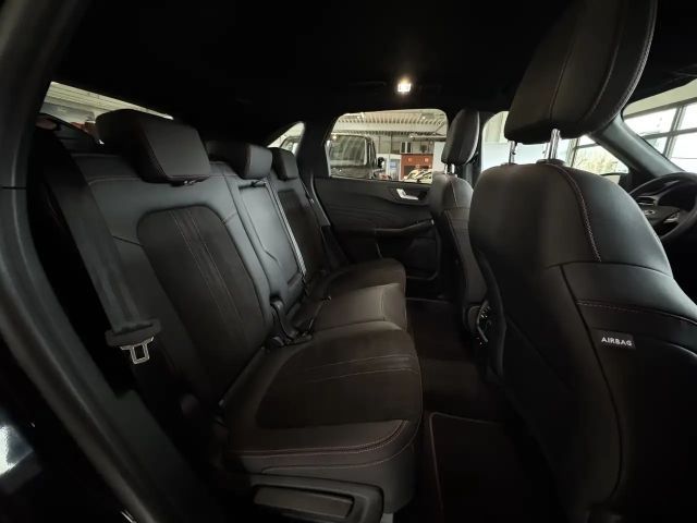 Ford Kuga Hybrid ST Line X