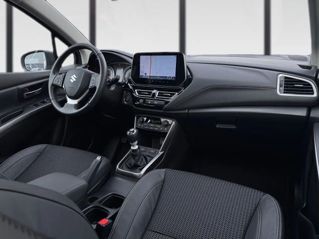 Suzuki S-Cross Flash Hybrid