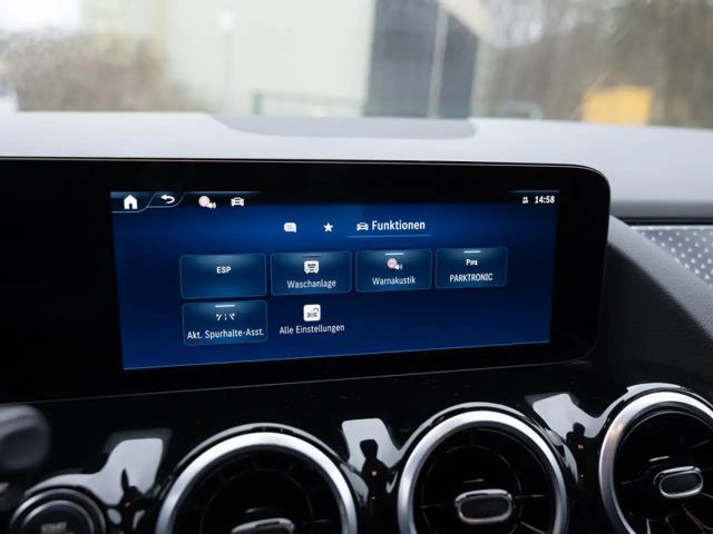 Mercedes-Benz B 220 B 220 d Progressive