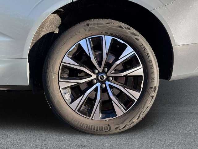 Volvo XC60 Dark Plus