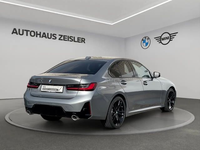 BMW 330 330i M-Sport Sedan xDrive