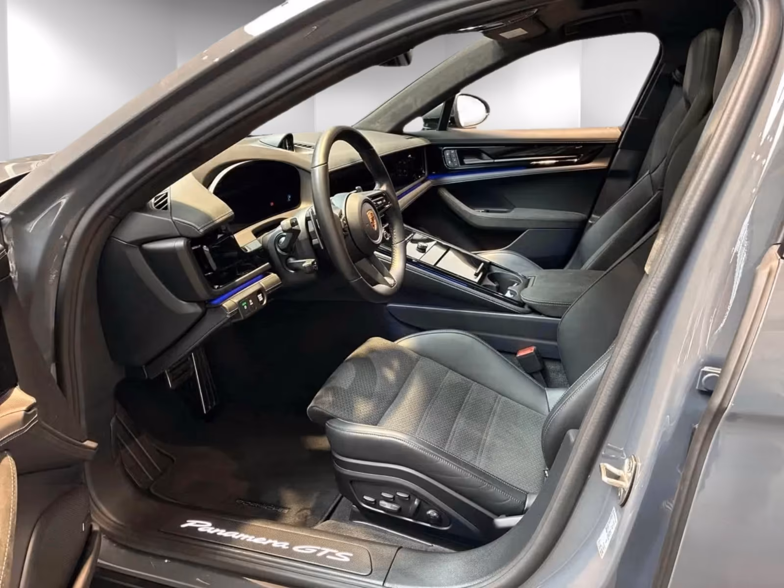 Porsche Panamera GTS