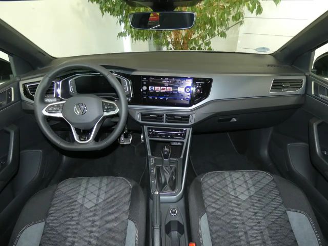 Volkswagen Polo 1.0 TSI DSG R-Line