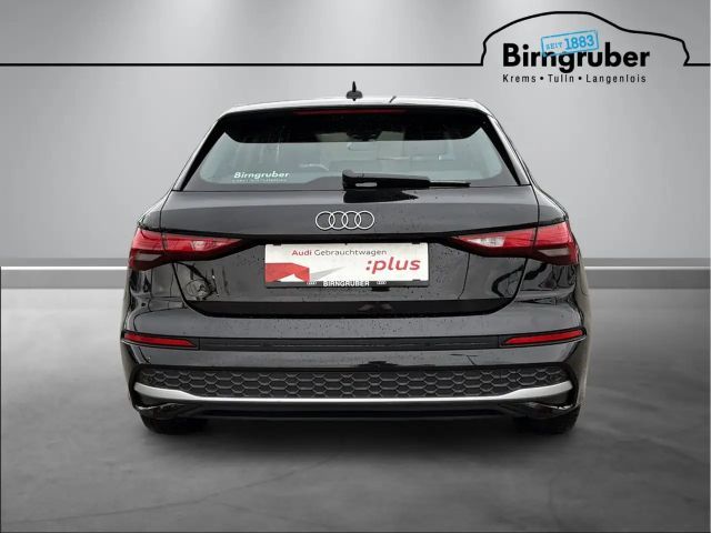 Audi A3 30 TFSI Sedan