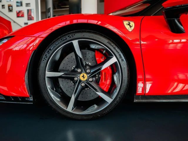 Ferrari SF90 Stradale